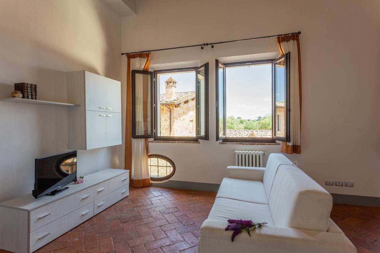 Il Borgo Di Terrensano Siena Exterior foto